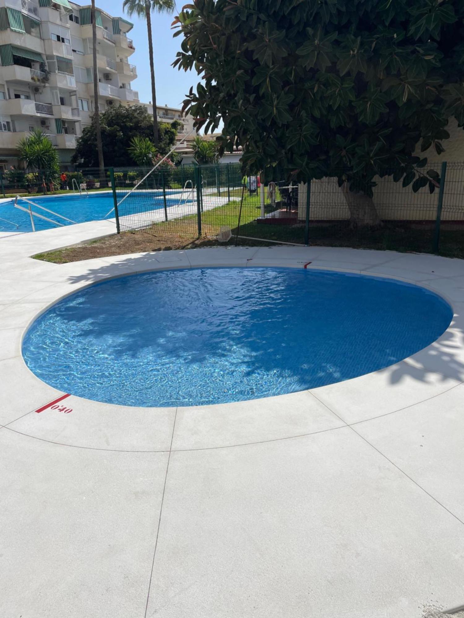 Cosy Sunrise Beach Torremolinos Exterior photo